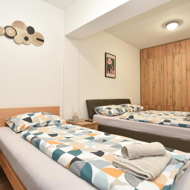 Apartmani Resna Budva - One-Bedroom Apartment with Terrace - 2