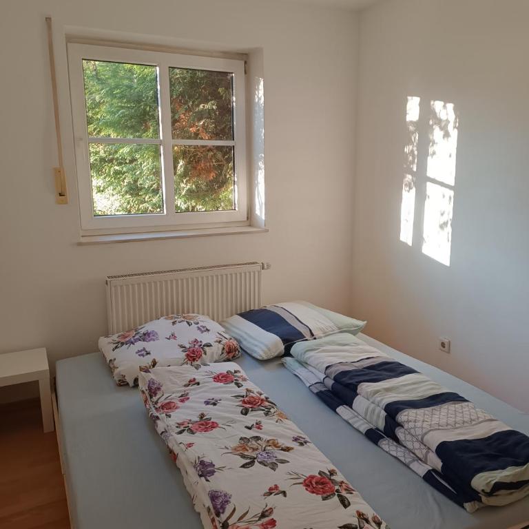 Maisonette-Wohnung in Nürnberg - Apartment mit 2 Schlafzimmern und Gartenblick - 10
