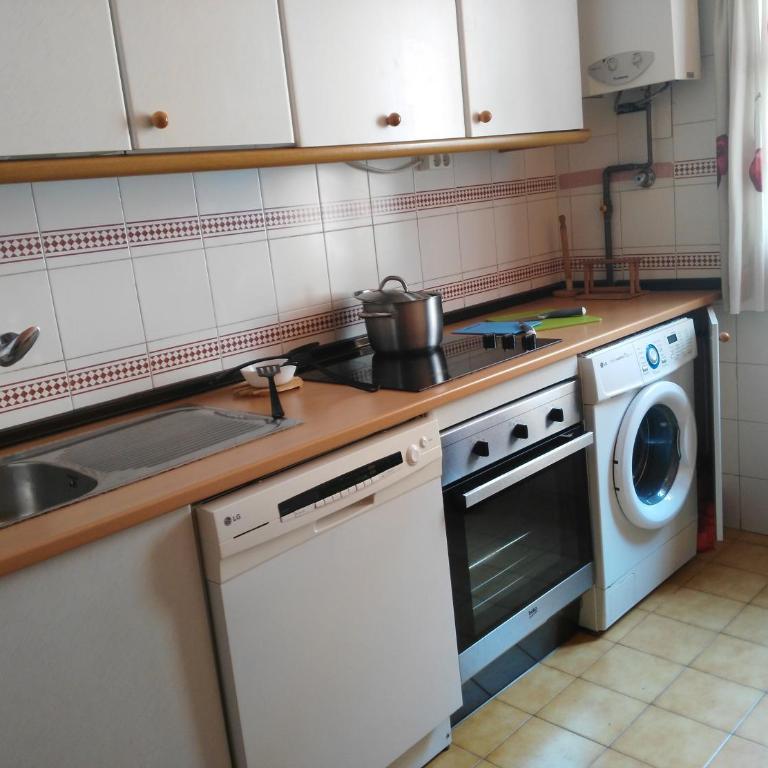 Céntrico Donkey Parking - Apartamento de 3 dormitorios - 12