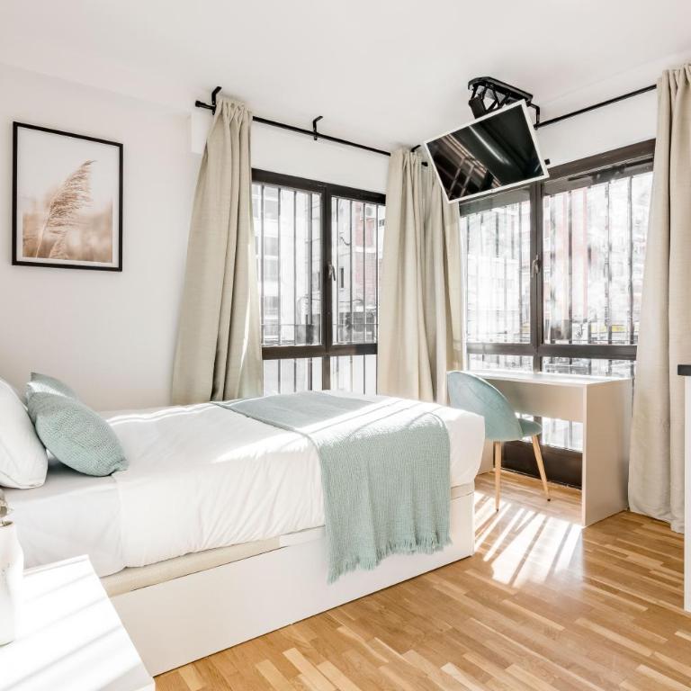 Square Rooms by Charming, cerca del aeropuerto y con un pequeño gimnasio - Habitación Doble - 2