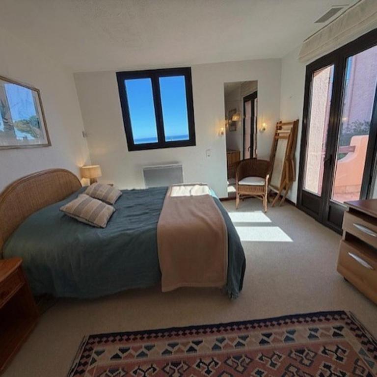 6AMB38 Superbe Villa avec terrasses dans résidence avec piscine commune - Villa Supérieure - 6
