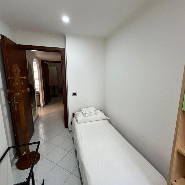 Sanpietrino Parco Appia Antica - Appartamento con 2 Camere da Letto - 40