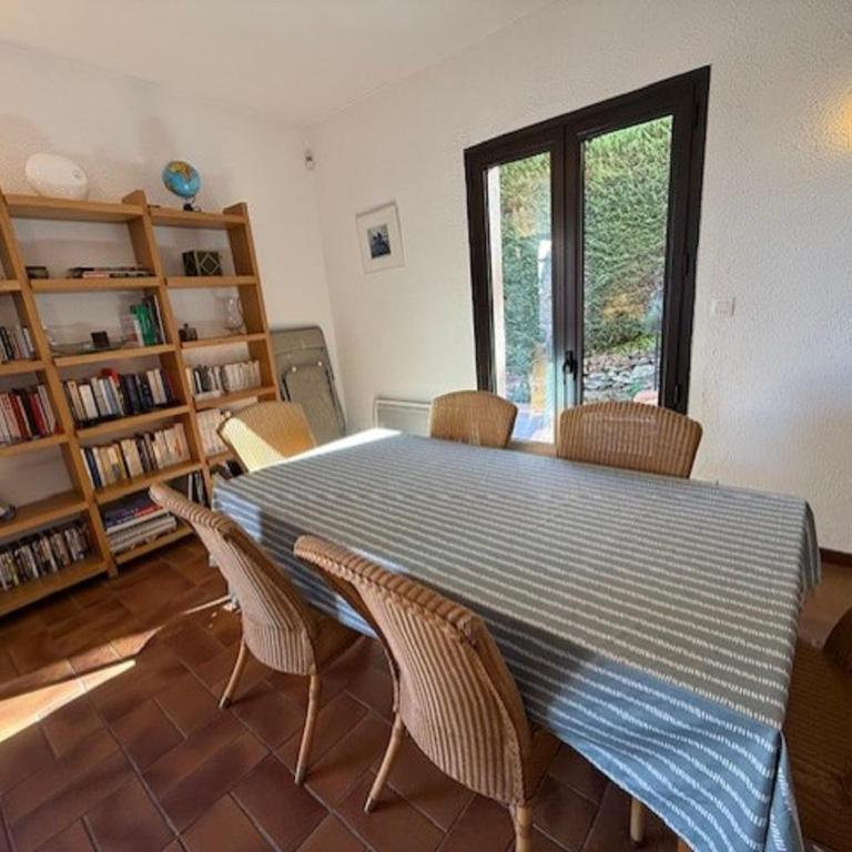 6AMB38 Superbe Villa avec terrasses dans résidence avec piscine commune - Villa Supérieure - 12