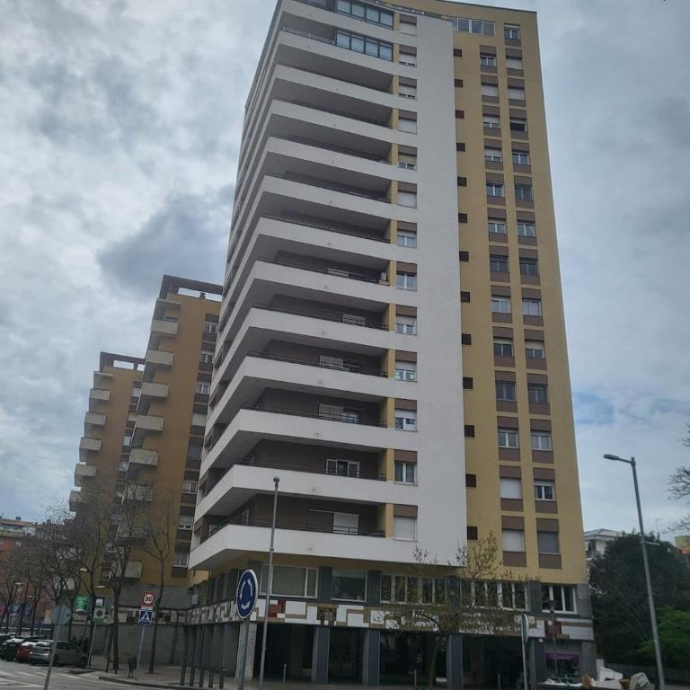 Central 2 bedroom apartment with terrace - Apartamento de 2 dormitorios - 35