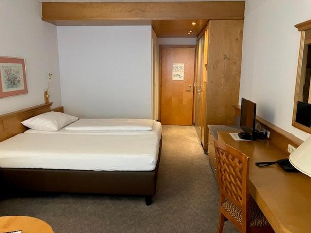 OptimaMed Gesundheitsresort Bad Mitterndorf - Budget Doppelzimmer - 3