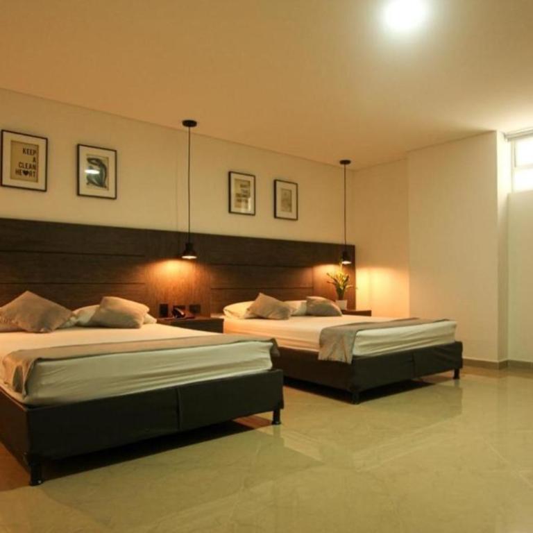 Hotel Medellín Pool and Breakfast - Habitación Doble - 2 camas dobles - 5