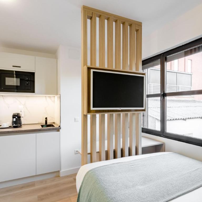 Square Rooms by Charming, cerca del aeropuerto y con un pequeño gimnasio - Habitación Doble - 1