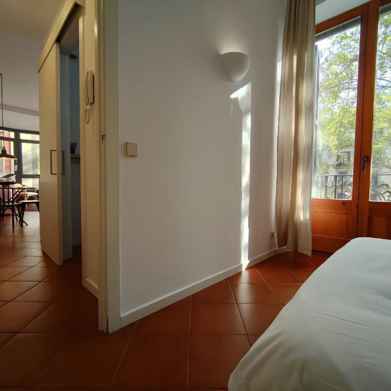 Bright 1-Bed Apartment on La Rambla Barcelona. RJ - Apartment - 31