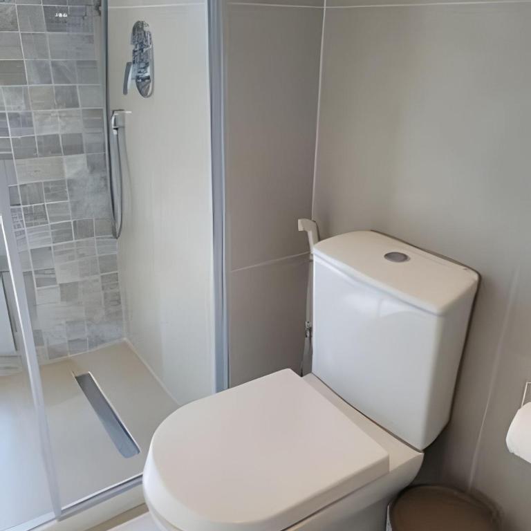 Modern and fully equipped, near Paseo La Galería. - Apartment - 4