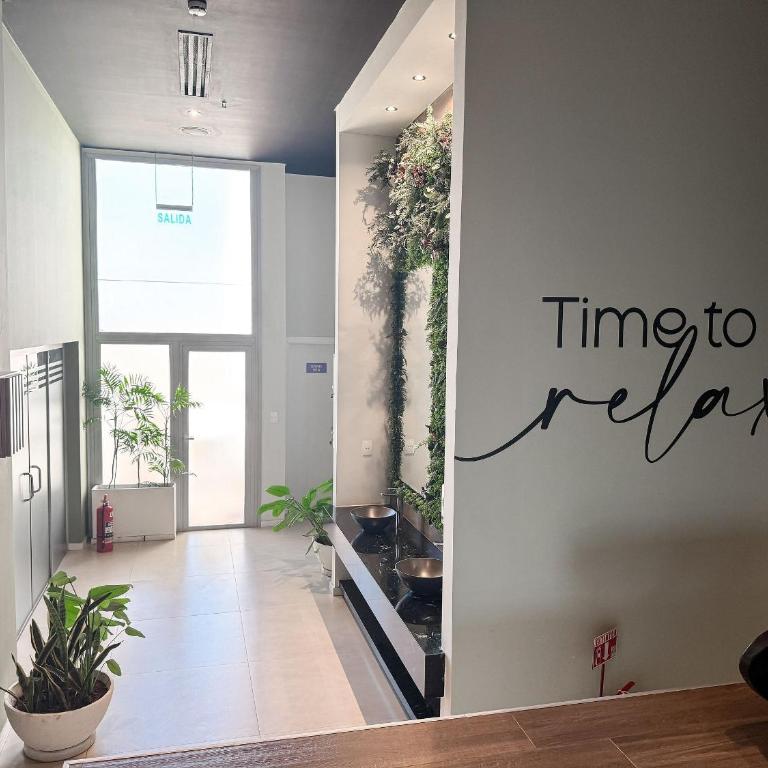 Modern and fully equipped, near Paseo La Galería. - Apartment - 16