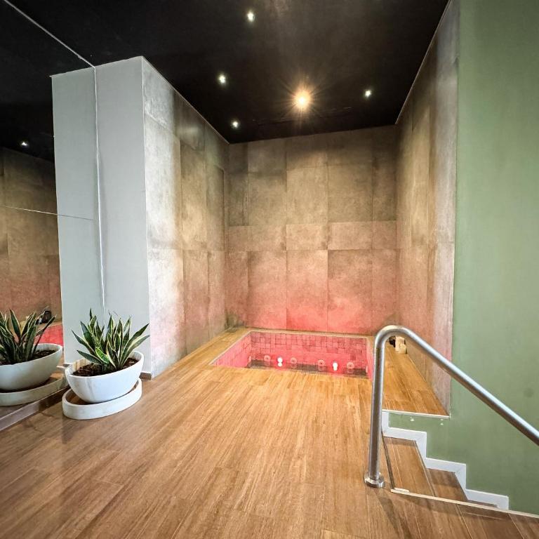 Modern and fully equipped, near Paseo La Galería. - Apartment - 19