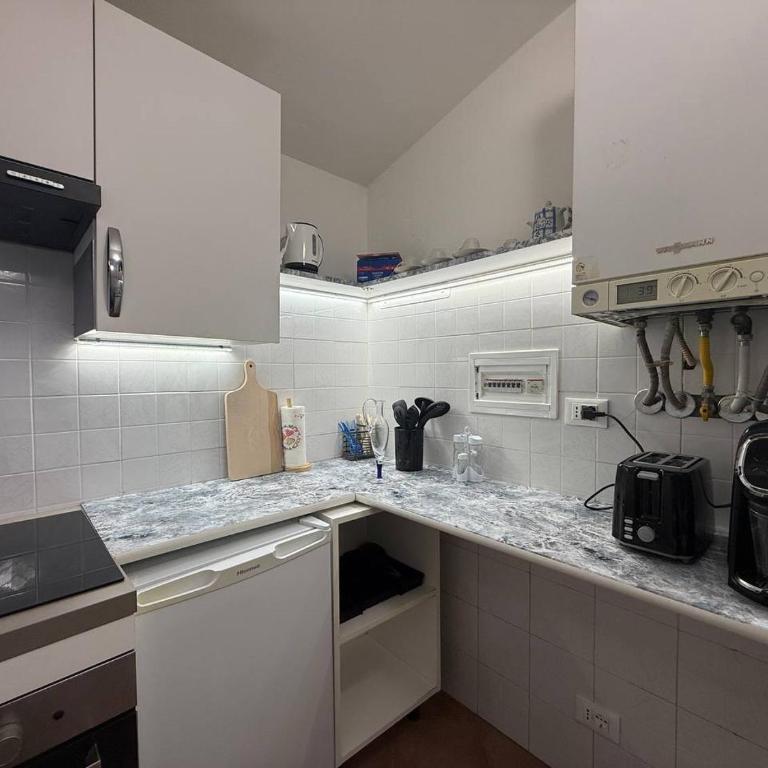 Il Poggiolino d'Oro - Appartamento con 2 Camere da Letto - 7