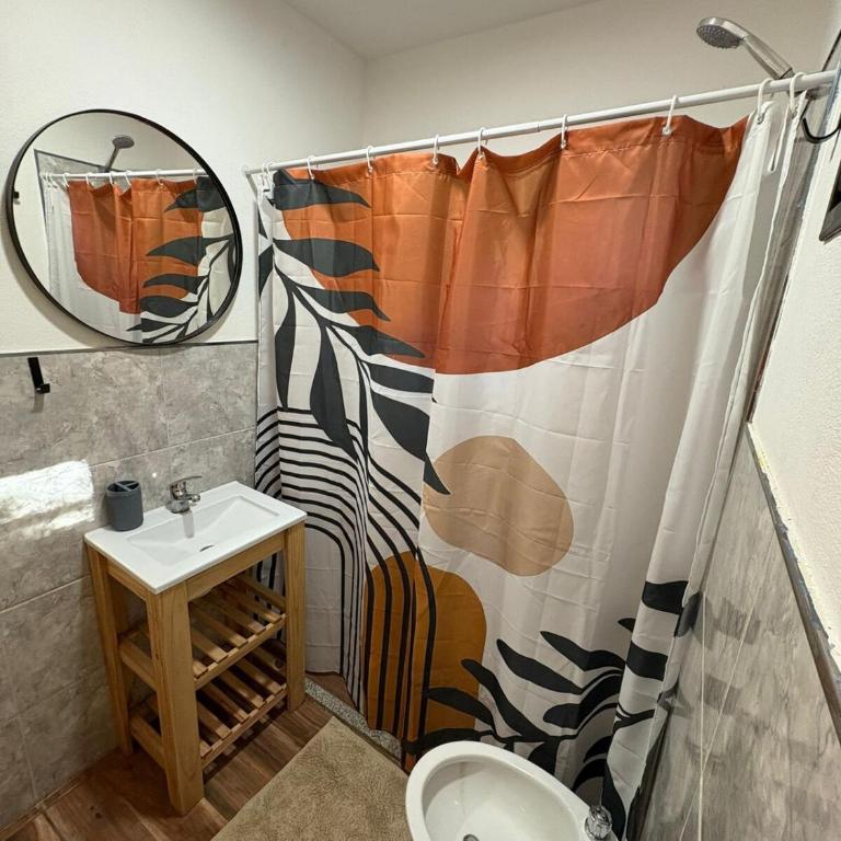 Cabaña tranquila y gran parque ideal para parejas - Apartamento de 1 dormitorio - 2