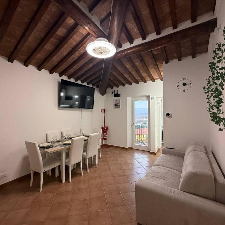 Il Poggiolino d'Oro - Appartamento con 2 Camere da Letto - 73