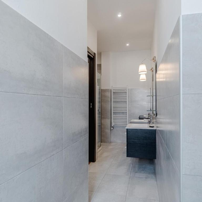 GuestHost - Modern Bright Flat in Turin - One-Bedroom Apartment - 12