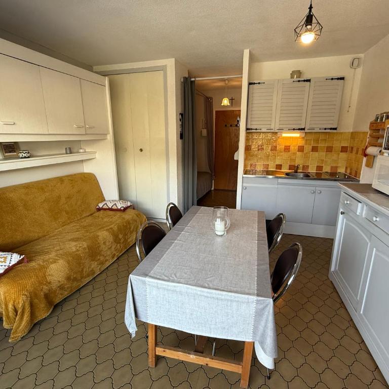 Studio avec balcon Barcelonnette - Appartement - 2