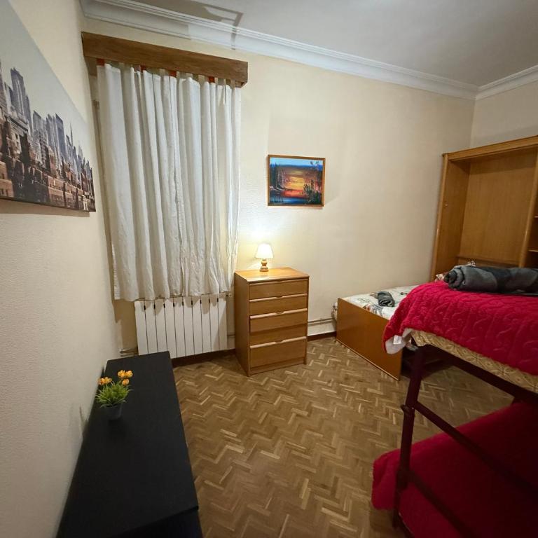 apartamento Madrid rio - Three-Bedroom Apartment - 41