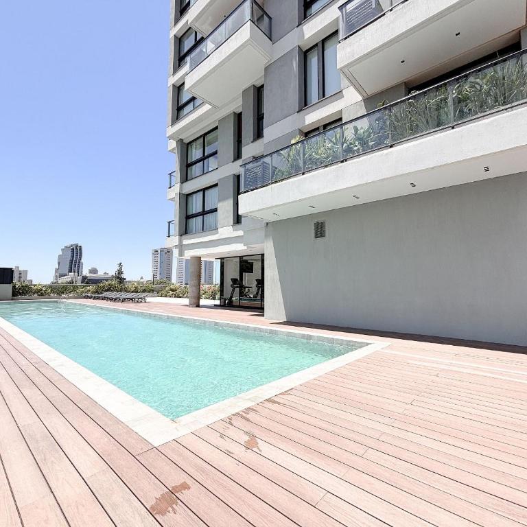 Dpto con piscina a pasos del Shopping del Sol - Apartment with Balcony - 26