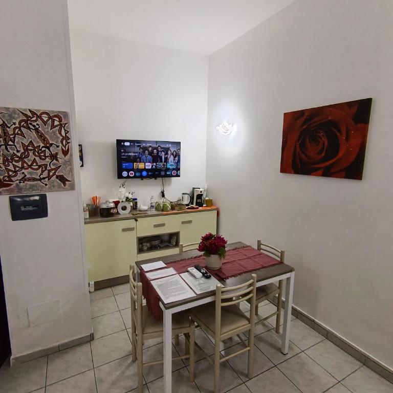 HOUSE 27 - Appartamento con 2 Camere da Letto - 8