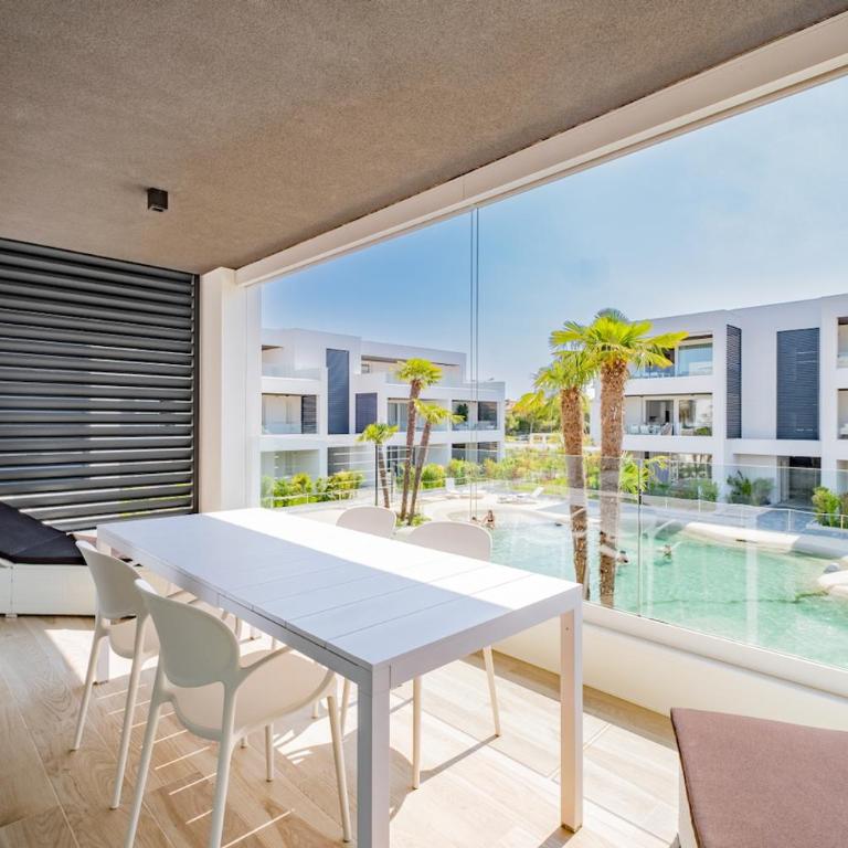 TWIN BAYS 2 - Appartamento Deluxe con 2 Camere da Letto e Balcone - 12