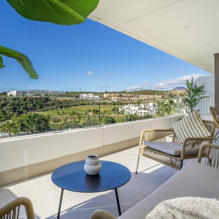 Nuevo apartamento de diseño con sol todo el dia - Apartamento con vistas a la piscina - 3