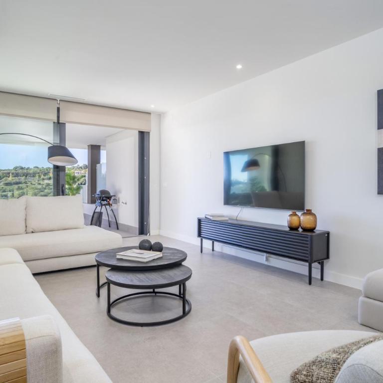 Nuevo apartamento de diseño con sol todo el dia - Apartamento con vistas a la piscina - 10