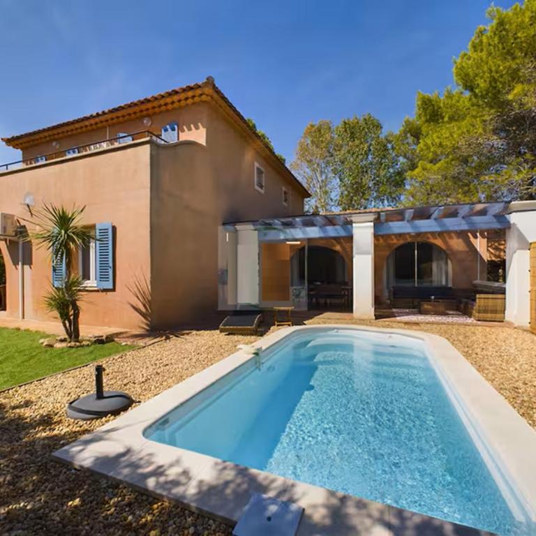 Villa tous commerces 3km des plages - Villa - 1