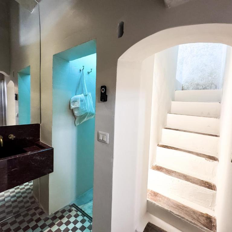 Casa Cesira - Authentic Historic Home with Professional Kitchen in the Heart of Nardò - Marea Stays Collection - One-Bedroom House - 22