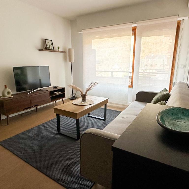 NEGUA Vielha - Apartamento de 2 dormitorios - 1