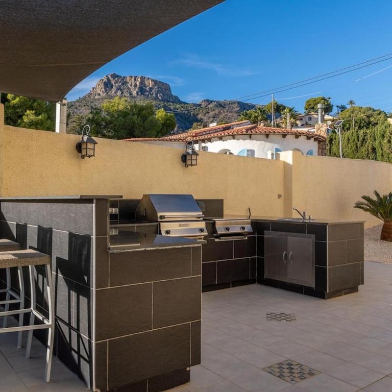 Villa 200m from the beach, jacuzzi, swimming pool, BBQ - Villa con piscina privada - 8