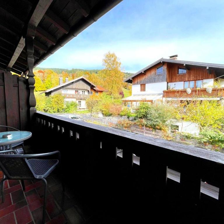 Das Maximilian - Feines Landhotel am Schliersee - Doppelzimmer mit Bergblick - 6