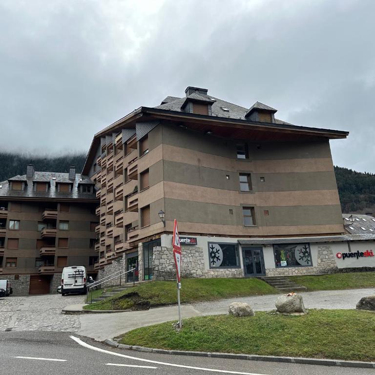 NEGUA Vielha - Apartamento de 2 dormitorios - 25
