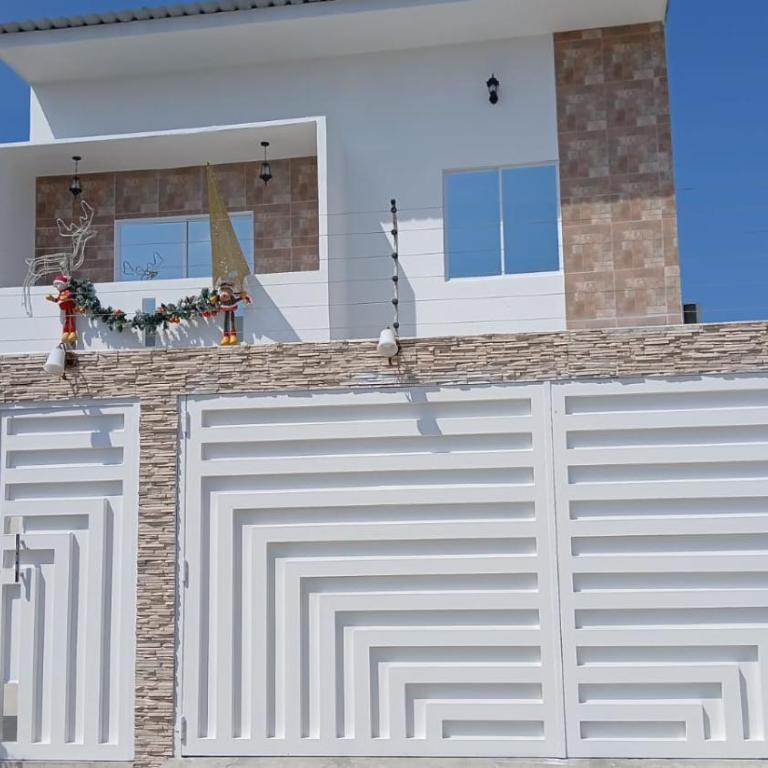 Departamentos super cómodos en el corazón de Salinas - Two-Bedroom Apartment - 1