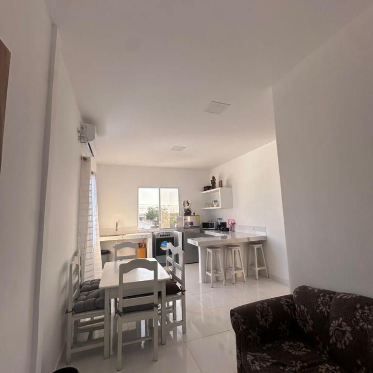 Departamentos super cómodos en el corazón de Salinas - Two-Bedroom Apartment - 26