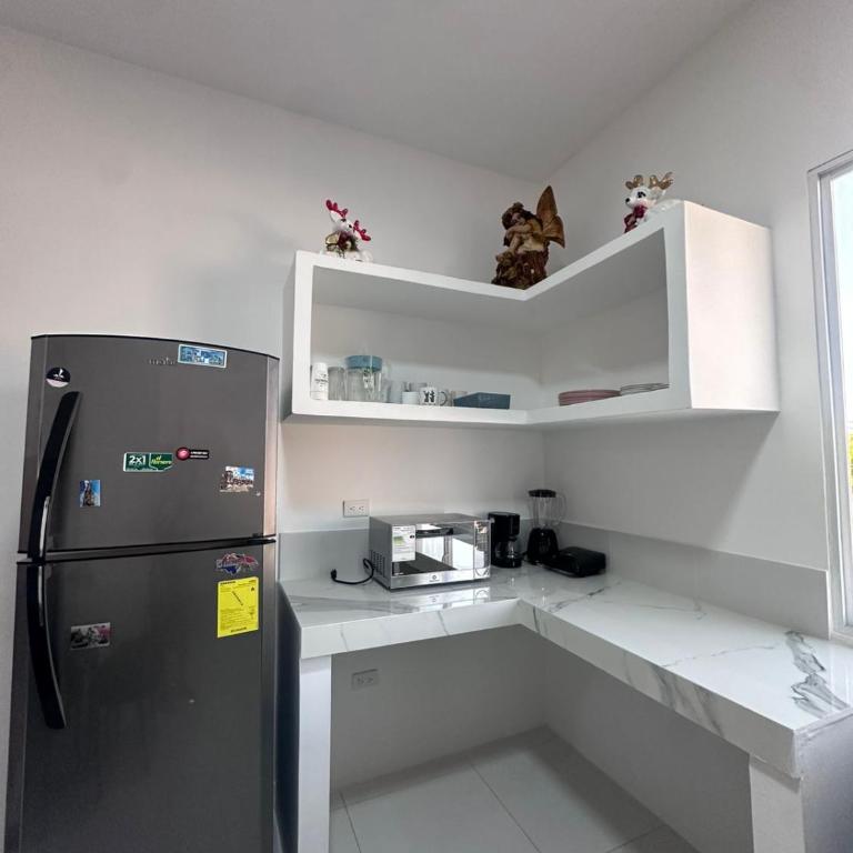 Departamentos super cómodos en el corazón de Salinas - Two-Bedroom Apartment - 28