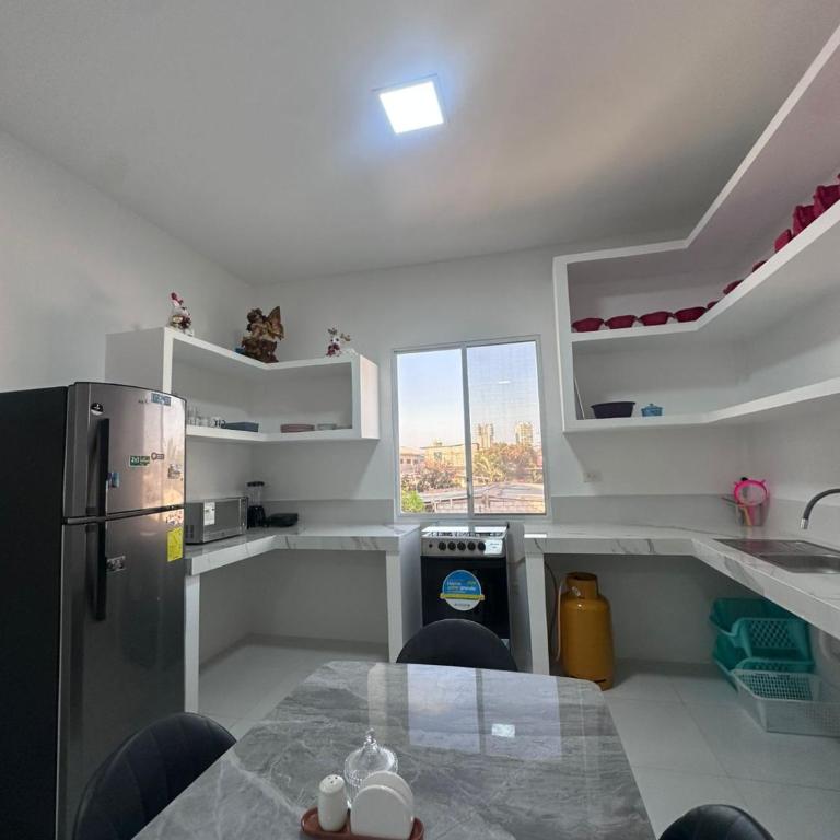 Departamentos super cómodos en el corazón de Salinas - Two-Bedroom Apartment - 25