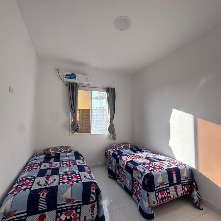 Departamentos super cómodos en el corazón de Salinas - Two-Bedroom Apartment - 45