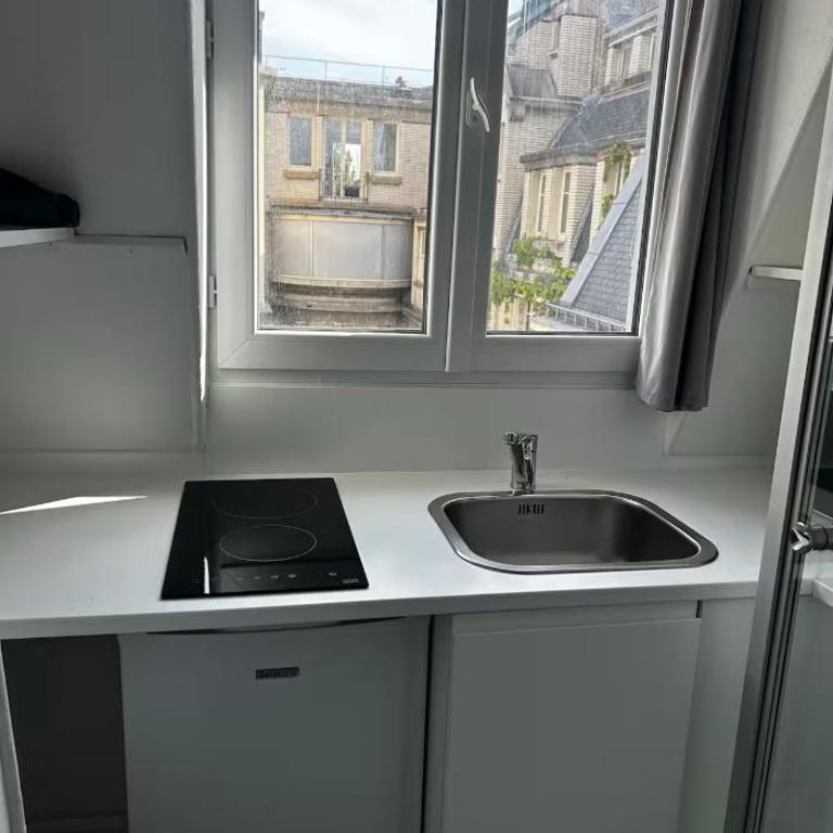 Chambre au pied de la Tour Eiffel - Appartement 1 Chambre - 4