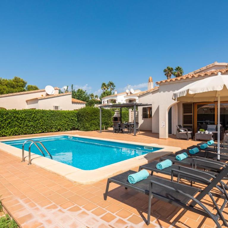Villa Conchita by Escape Home - Villa con piscina privada - 4