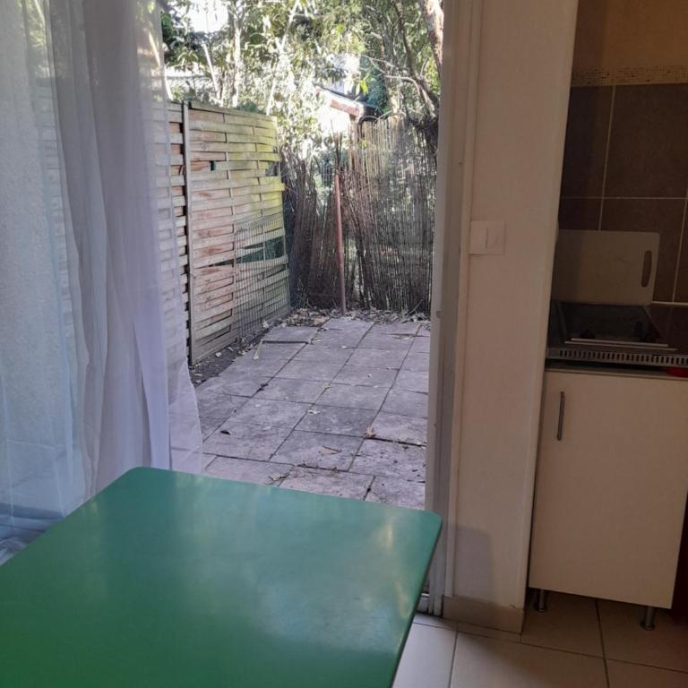 Escala Tolosa - Studio with Terrace - 1