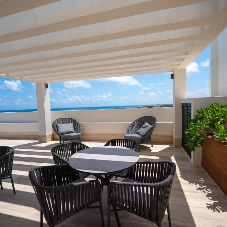 Distrito Morelos by Andiani Travel - Two-Bedroom Deluxe Apartment with Ocean View - 41