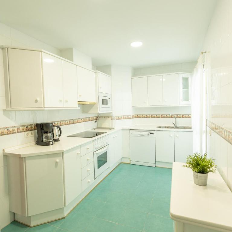Apartamentos Miguel Angel - Apartamento de 4 dormitorios (4-7 adultos) - 4