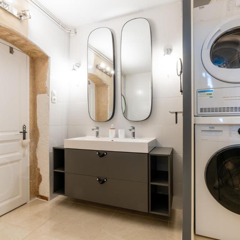 La Mouline sublime domaine privatif avec piscine à Pézenas - Maison 5 Chambres - 64