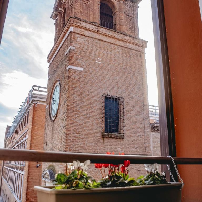 PrimeLoft Cathedral-Panoramic Suite - One-Bedroom Apartment - 37