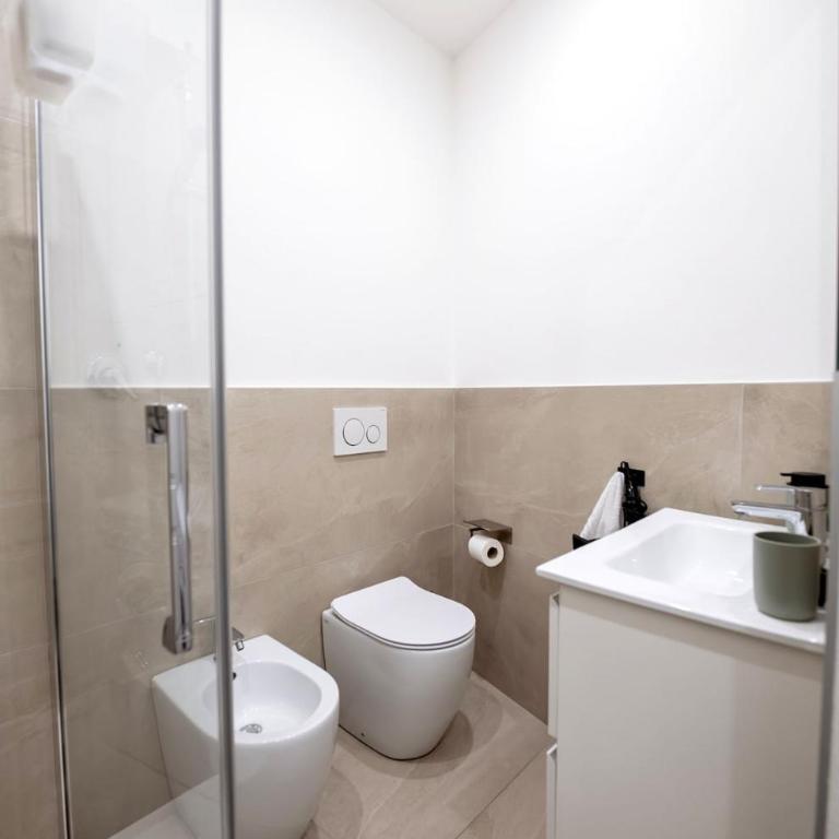 PrimeLoft Cathedral-Panoramic Suite - One-Bedroom Apartment - 28