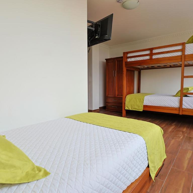 Hotel Quitus Airport - Habitación Triple Deluxe - 4