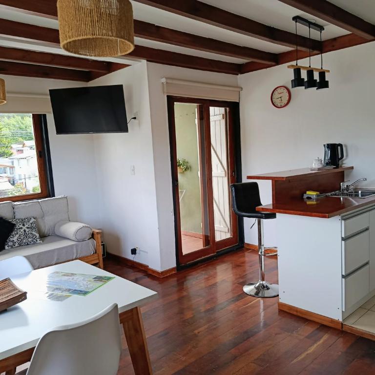 Mallin Apart - Departamento de alquiler temporal habilitado - Apartamento - 2