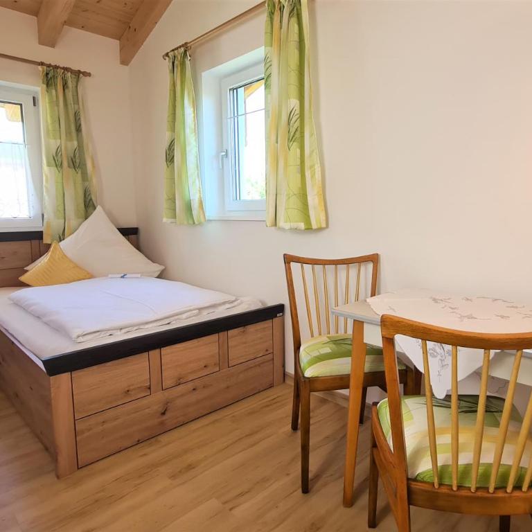 Ferienwohnung Am Böcklweiher - Apartment mit Blick auf die Berge - 5