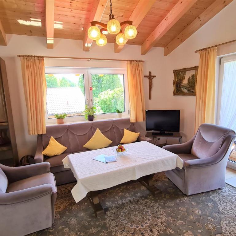 Ferienwohnung Am Böcklweiher - Apartment mit Blick auf die Berge - 8
