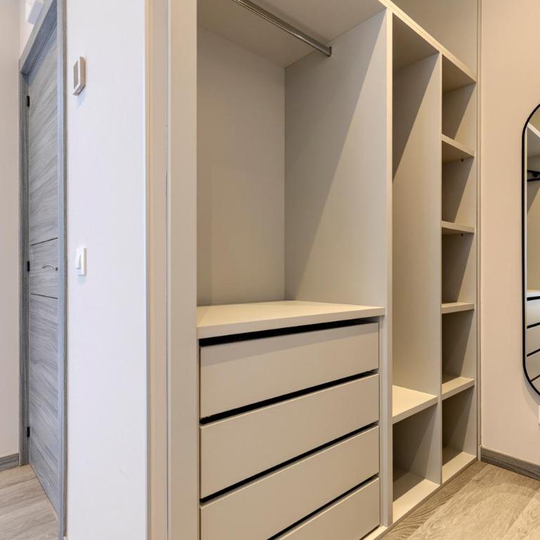 Madrid Boutique Apt 4 rooms 4 bathrooms - Four-Bedroom House - 6